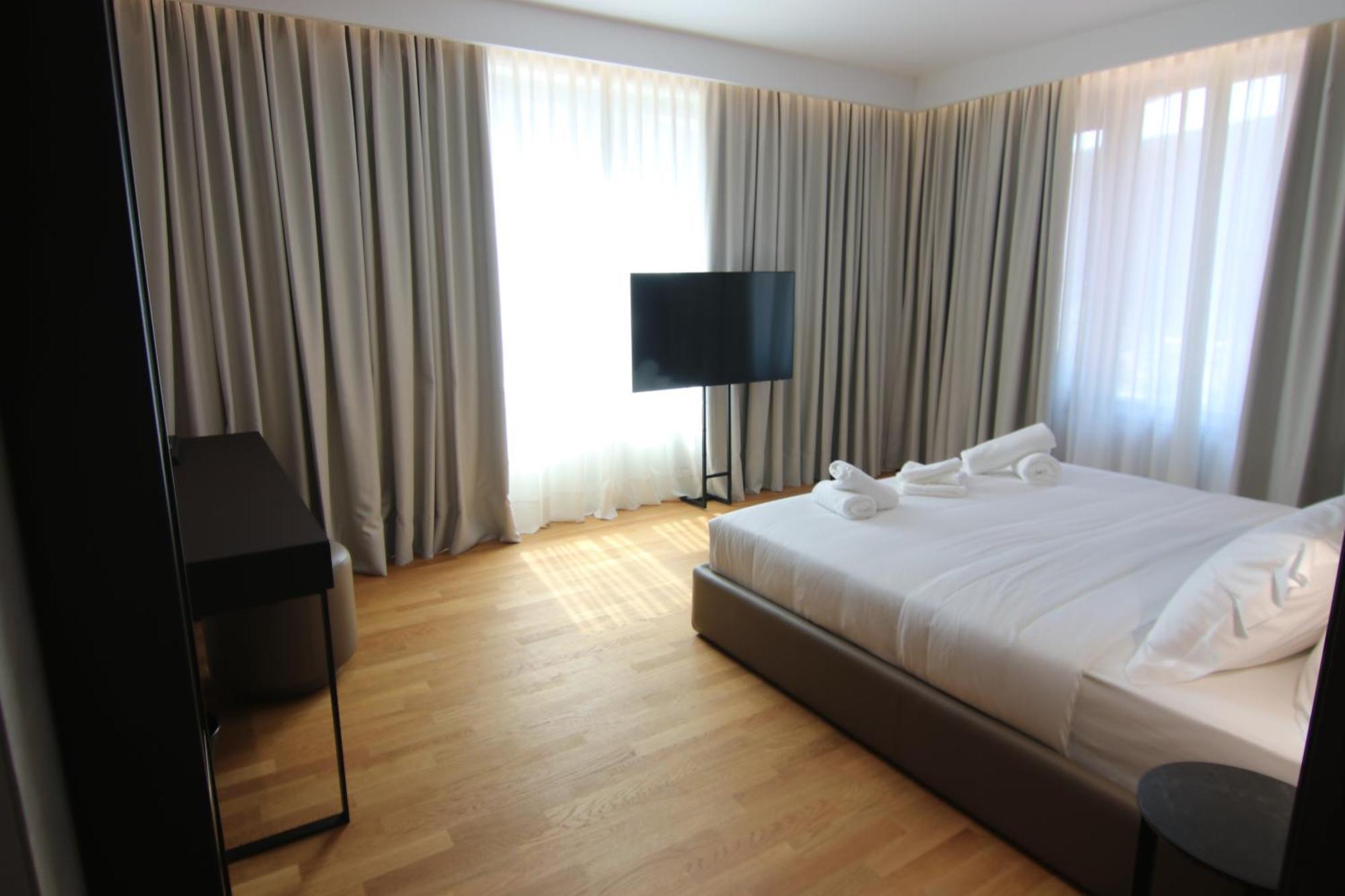 Boutique Adelar Tiranë